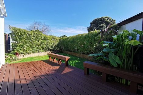 Photo of property in 2/39 Rathgar Road, Henderson, Auckland, 0610