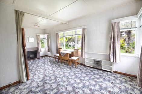 Photo of property in 9 Cassino Crescent, Onekawa, Napier, 4110