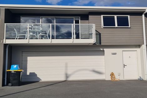 Photo of property in 80c Market Place, Papamoa Beach, Papamoa, 3118