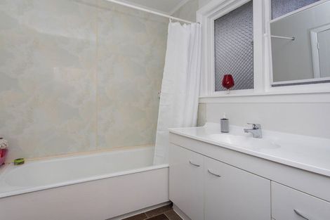 Photo of property in 3 Waters Street, Hoon Hay, Christchurch, 8025