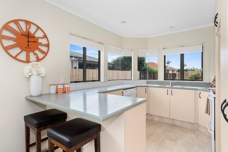 Photo of property in 126 Russley Drive, Mount Maunganui, 3116