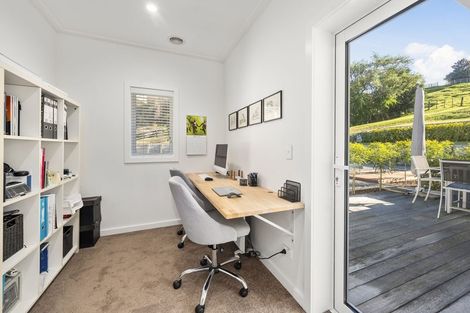 Photo of property in 2/21 Highland Drive, Acacia Bay, Taupo, 3385