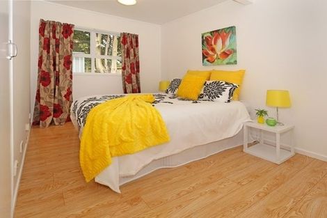 Photo of property in 17 Statesman Street, Henderson, Auckland, 0612