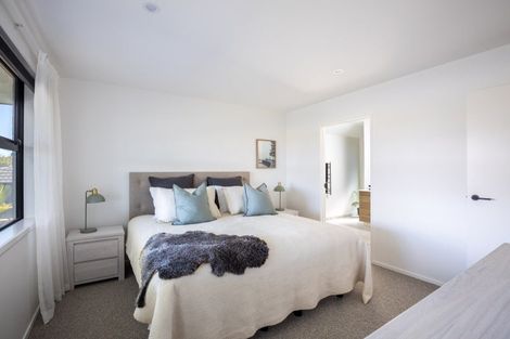Photo of property in 10 Pa Tuna Lane, Hurdon, New Plymouth, 4310