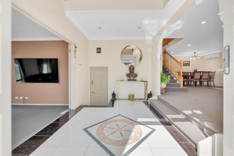 Photo of property in 26 Chateau Rise, Flat Bush, Auckland, 2016