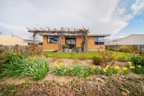 Photo of property in 39 Lindis Crescent, Otematata, 9412