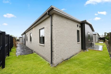 Photo of property in 69 Moore Street, Rolleston, 7614