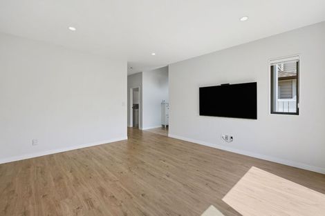 Photo of property in 9 Mccaw Avenue, Whenuapai, Auckland, 0618