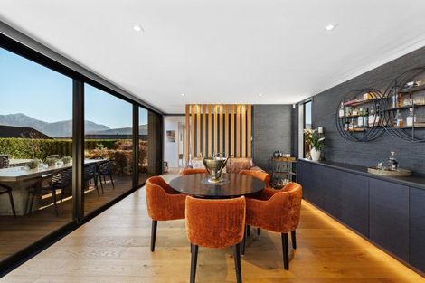 Photo of property in 8 Arran Lane, Jacks Point, Queenstown, 9371