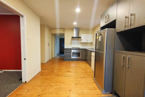 Photo of property in 25 Mervan Street, Mangere East, Auckland, 2024