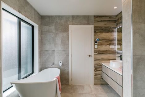 Photo of property in 41 Myland Drive, Hobsonville, Auckland, 0616