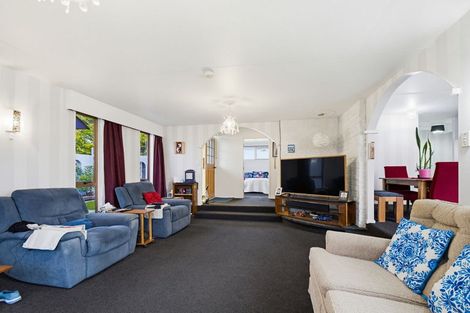 Photo of property in 103 Benmore Avenue, Cloverlea, Palmerston North, 4412