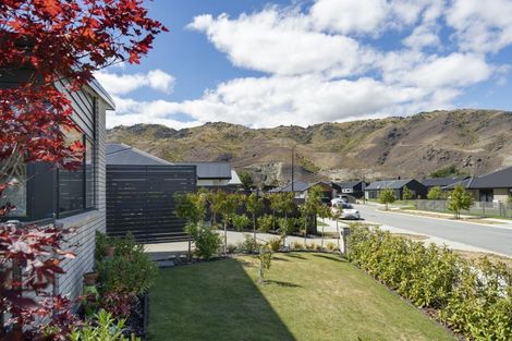 Photo of property in 17 Guano Crescent, Cromwell, 9310