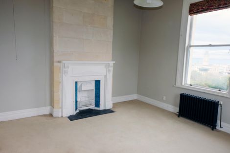 Photo of property in 1 Ure Street, South Hill, Oamaru, 9400