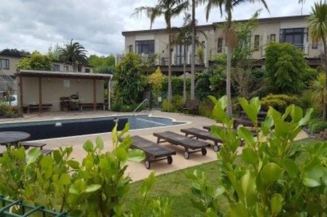 Photo of property in The Grange, 76/92 Bush Road, Albany, Auckland, 0632