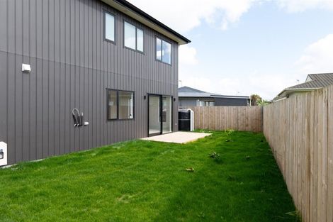 Photo of property in 137u2 Avalon Drive, Nawton, Hamilton, 3200