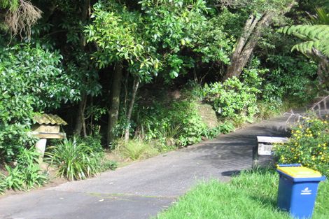 Photo of property in 160 Konini Road, Titirangi, Auckland, 0604