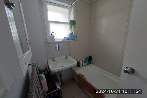 Photo of property in 51 Glenpark Avenue, Frankleigh Park, New Plymouth, 4310