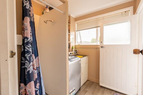 Photo of property in 73 Arimu Road, Papakura, 2110
