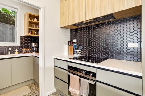 Photo of property in 28e Ian Morrison Road, Hobsonville, Auckland, 0616