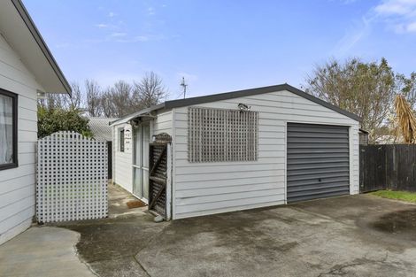 Photo of property in 4 Gray Avenue, Te Puke, 3119