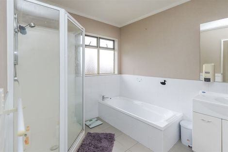 Photo of property in 5 Ravenscourt Place, Huntington, Hamilton, 3210