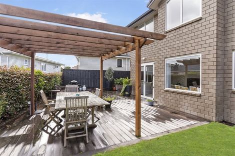 Photo of property in 28 Kotuku Street, Te Atatu Peninsula, Auckland, 0610