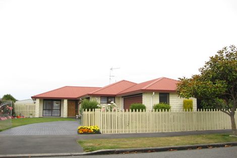 Photo of property in 34 Briarmont Street, Avondale, Christchurch, 8061