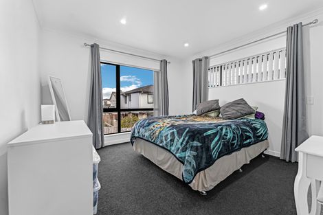 Photo of property in 127e Russell Road, Manurewa, Auckland, 2102