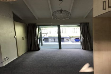 Photo of property in 72 Standen Street, Karori, Wellington, 6012