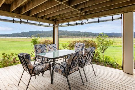 Photo of property in 7 Yankee Lane, Whitianga, 3510