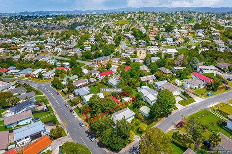 Photo of property in 47 Kemp Road, Massey, Auckland, 0614