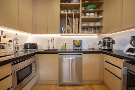 Photo of property in 22 Old Racecourse Road, Albert Town, Wanaka, 9305