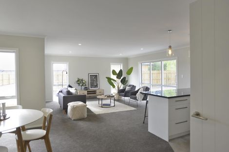 Photo of property in 60 Feist Street, Carterton, 5713