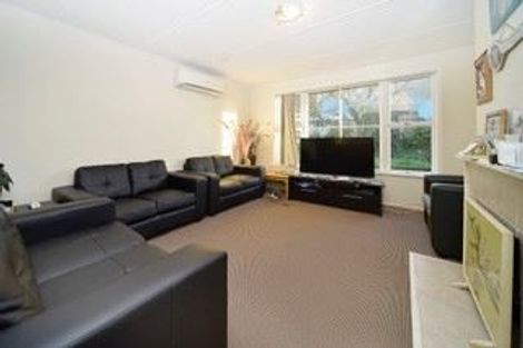 Photo of property in 1/2 Esperanto Road, Papatoetoe, Auckland, 2025