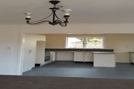 Photo of property in 1/23 Marsh Avenue, Forrest Hill, Auckland, 0620