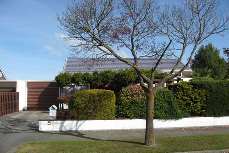 Photo of property in 1/23 Glenside Avenue, Ilam, Christchurch, 8041