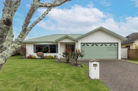 Photo of property in 6 Belgrave Place, Taradale, Napier, 4112
