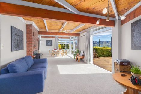 Photo of property in 36 Ranui Crescent, Diamond Harbour,  8971