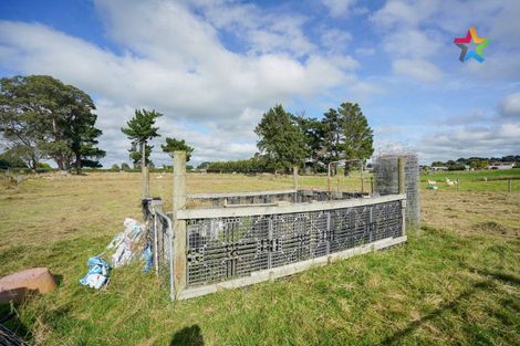 Photo of property in 72 Kirkoswald Street, Wallacetown, 9816