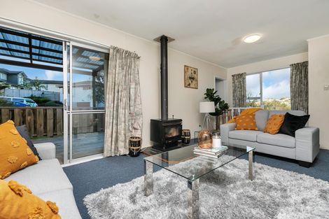 Photo of property in 14 Jayne Place, Torbay, Auckland, 0630