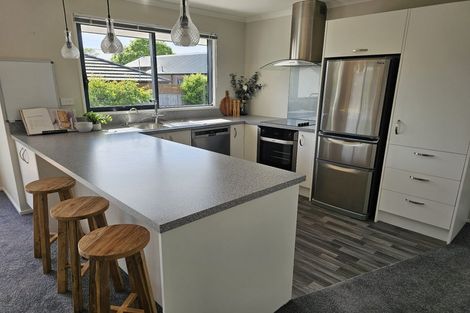 Photo of property in 87 Wilsons Road, Saint Martins, Christchurch, 8022