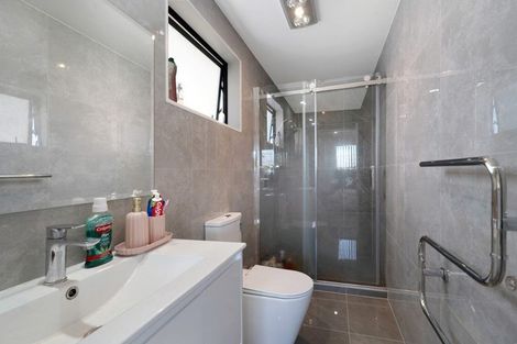 Photo of property in 36 Christmas Road, Manurewa, Auckland, 2102