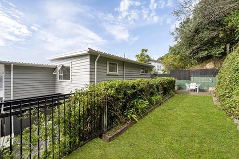 Photo of property in 41 Halifax Street, Kingston, Wellington, 6021
