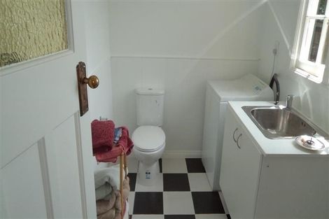 Photo of property in 81 Taikata Road, Te Atatu Peninsula, Auckland, 0610