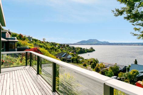 Photo of property in 23 Ewing Grove, Acacia Bay, Taupo, 3330