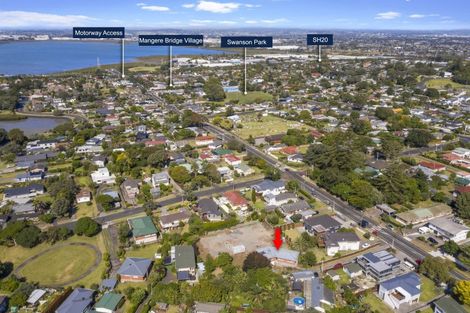 Photo of property in 58 Church Road, Mangere Bridge, Auckland, 2022