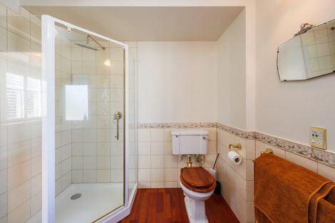 Photo of property in 70 Heretaunga Street, Palmerston North, 4414