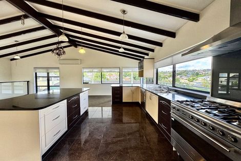 Photo of property in 25 Chieftain Rise, Goodwood Heights, Auckland, 2105
