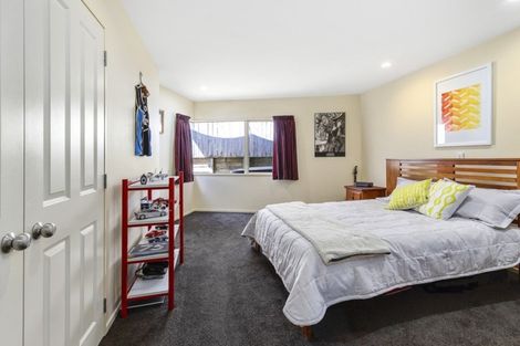 Photo of property in 30 The Masthead, Whitby, Porirua, 5024